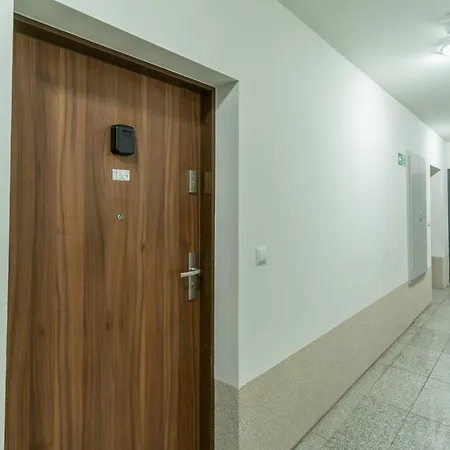 Park Slaski Homely By Bookinghost Lägenhet Katowice