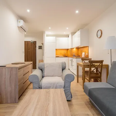 Apartamento Park Slaski Homely By Bookinghost
