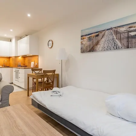 Park Slaski Homely By Bookinghost Katowice