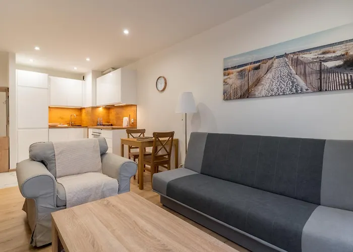 Park Slaski Homely By Bookinghost *