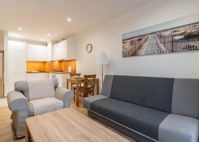 Park Slaski Homely By Bookinghost * קטוביץ