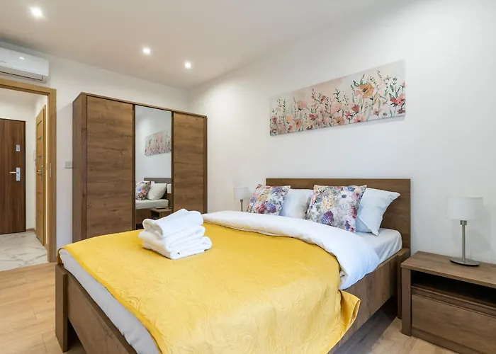 Park Slaski Homely By Bookinghost * Katowice