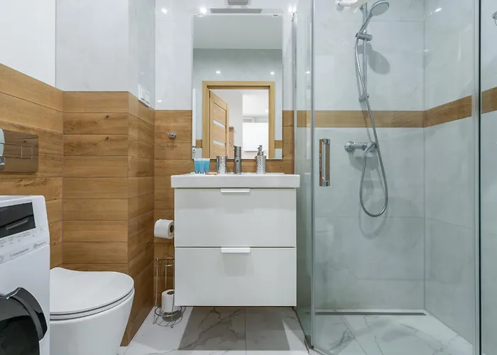 Park Slaski Homely By Bookinghost Appartement